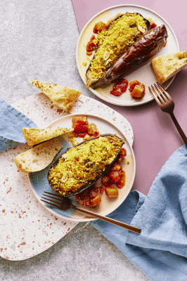 Gefüllte Auberginen mit Orangen-Couscous